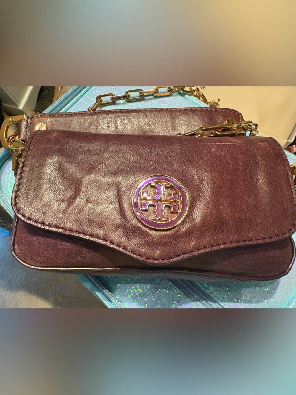 Tory Burch Amanda Plum Crossbody Purse Clutch Convertible Burgundy Leather Gold